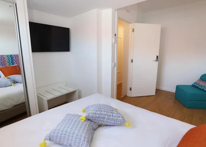 לינה וארוחת בוקר Glass Boutique - &