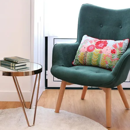 Alojamento de Acomodação e Pequeno-almoço Glass Boutique - & 4*