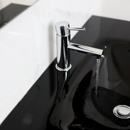 Glass Boutique - & Alojamento de Acomodação e Pequeno-almoço Marinha Grande