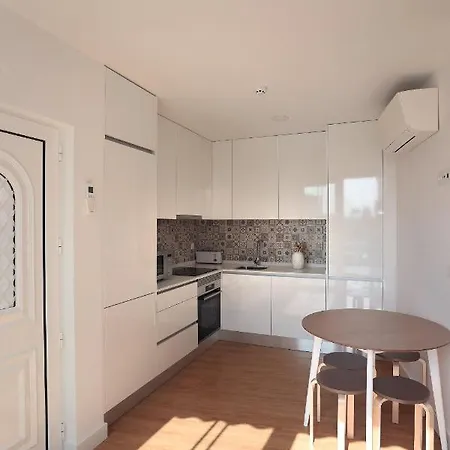 Alojamento de Acomodação e Pequeno-almoço Glass Boutique - & 4*