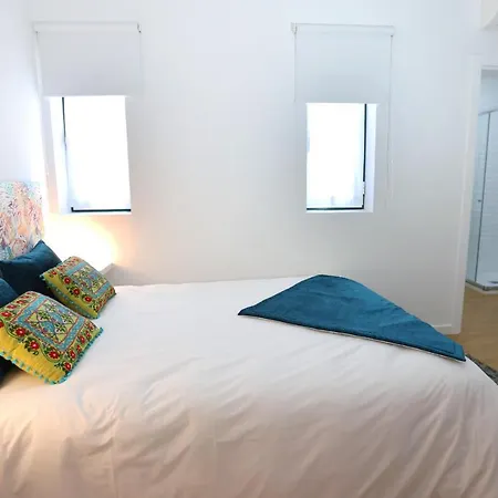 Glass Boutique - & Alojamento de Acomodação e Pequeno-almoço Marinha Grande