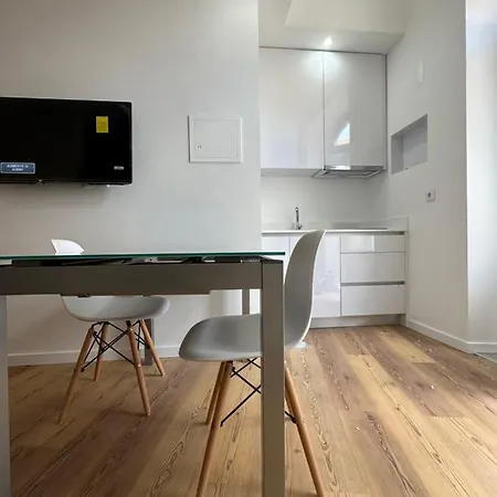 Alojamento de Acomodação e Pequeno-almoço Glass Boutique - & 4*