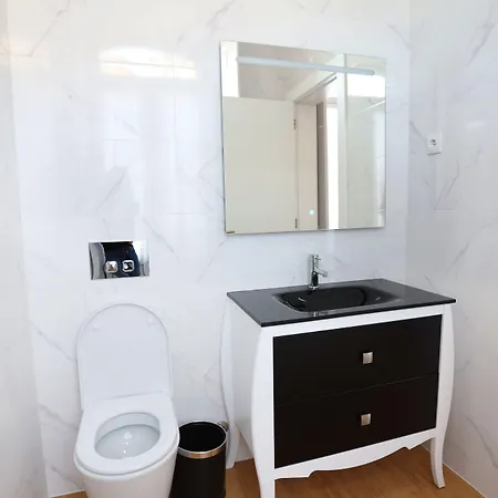 Glass Boutique - & Bed & Breakfast 4*