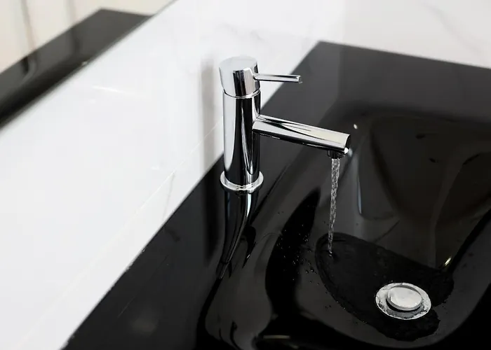 Glass Boutique - Rooms&suites Couette-café Marinha Grande