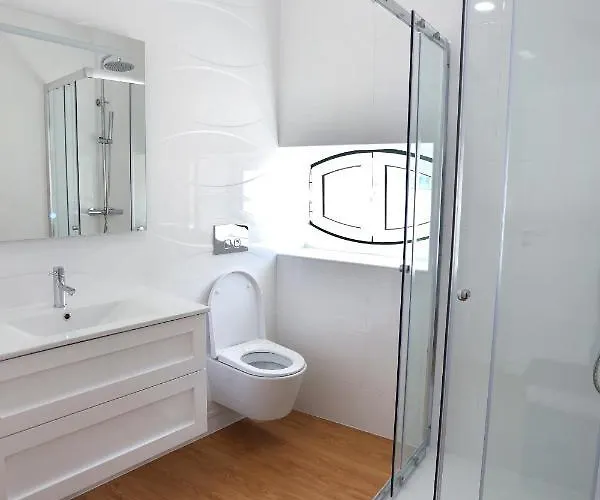 Glass Boutique - Rooms&suites 4* Marinha Grande