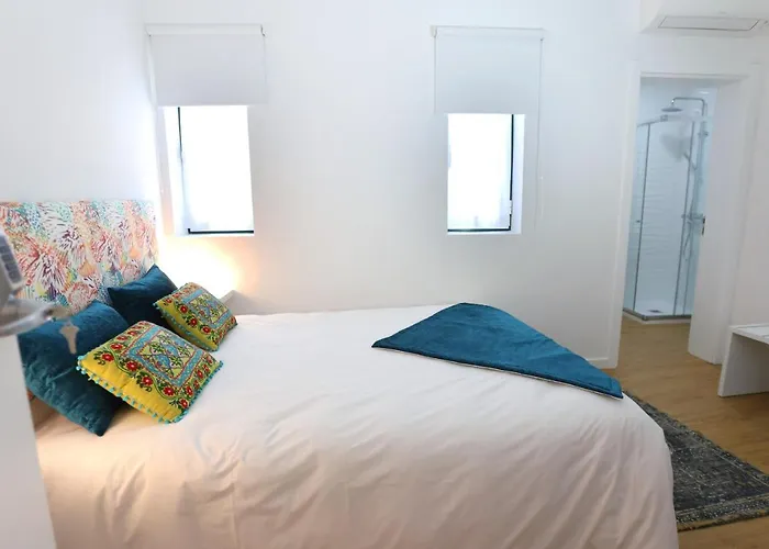 Glass Boutique - Rooms&suites Couette-café Marinha Grande