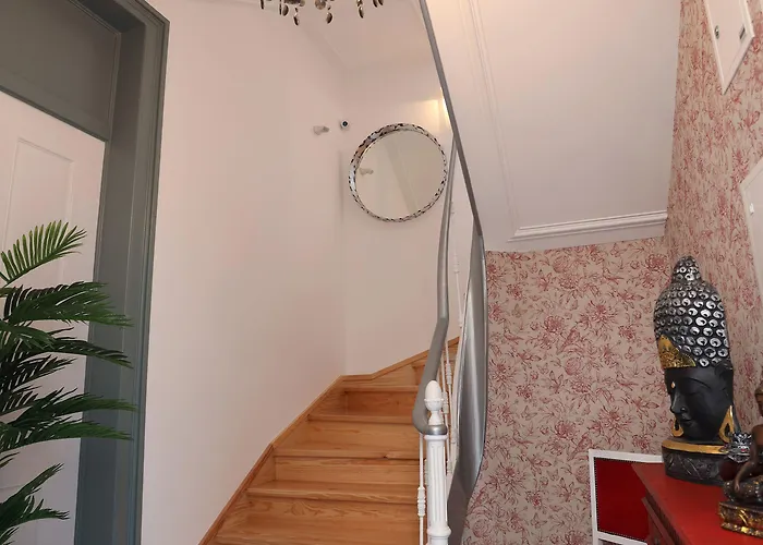 Glass Boutique - Rooms&suites Couette-café 4*